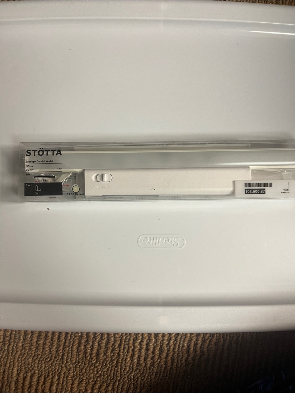 IKEA STÖTTA LED Lighting Bar in White and Clear
